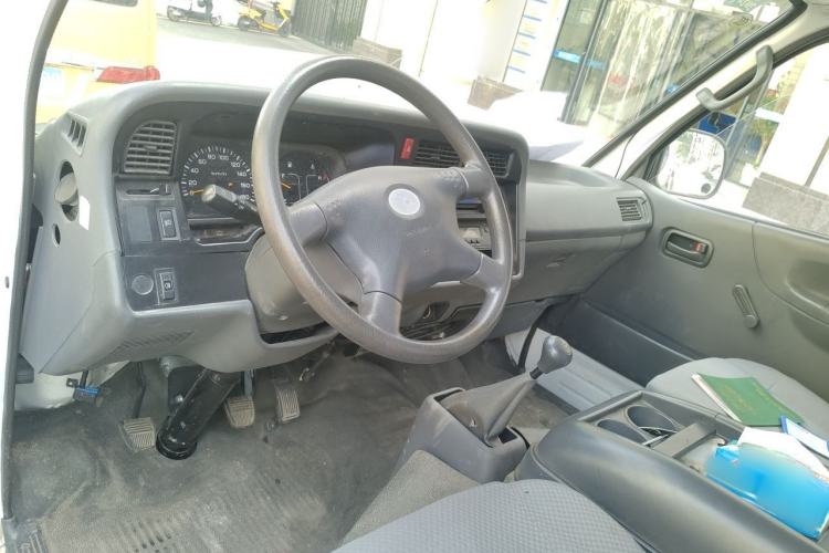 Used Jinbei Hiace  Center Console