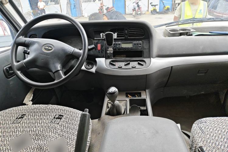 Used Jinbei Hiace  Center Console