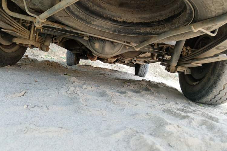 Used Jinbei Hiace  Chassis Rear