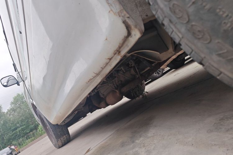Used Jinbei Hiace  Chassis Rear Left