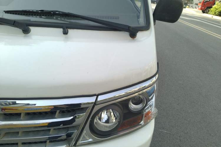 Used Jinbei Hiace  Engine Bay Left