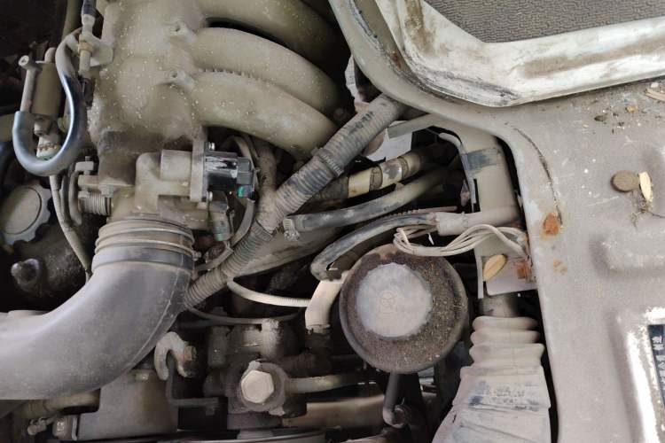 Used Jinbei Hiace  Engine Bay Left