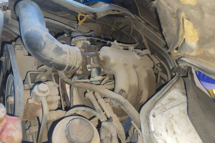 Used Jinbei Hiace  Engine Bay Left