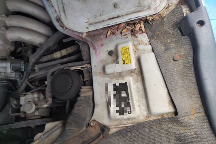 Used Jinbei Hiace  Engine Bay Left