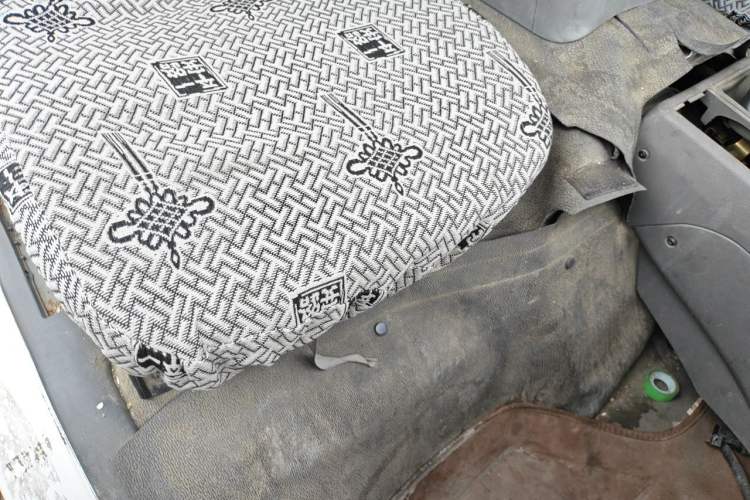 Used Jinbei Hiace  Engine Bay Right