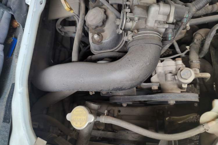 Used Jinbei Hiace  Engine Bay Right