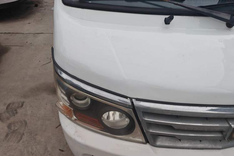 Used Jinbei Hiace  Engine Bay Right