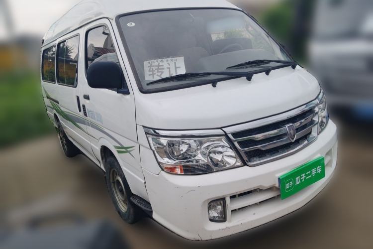 Used Jinbei Hiace  Front Right 45 Deg