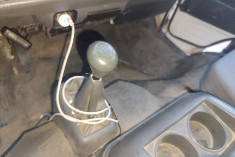 Used Jinbei Hiace  Gear Lever
