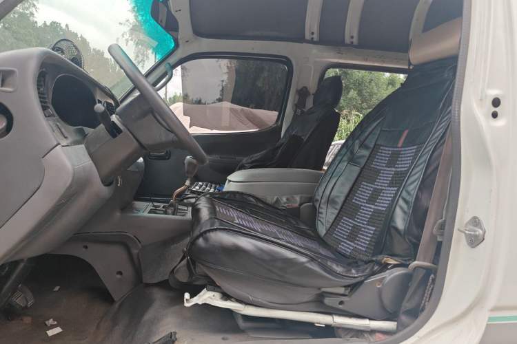Used Jinbei Hiace  Left Front Seat