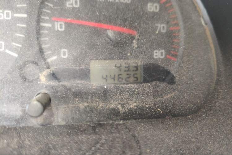 Used Jinbei Hiace  Odometer Close Up