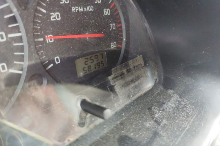 Used Jinbei Hiace  Odometer Close Up