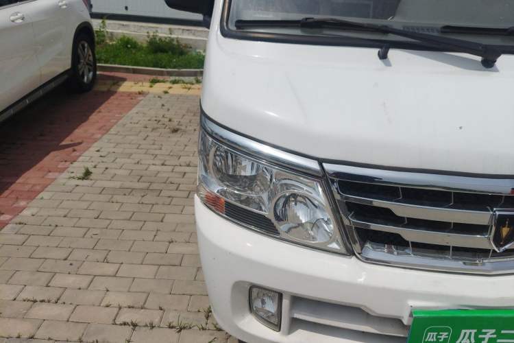 Used Jinbei Hiace  Right Front Headlight