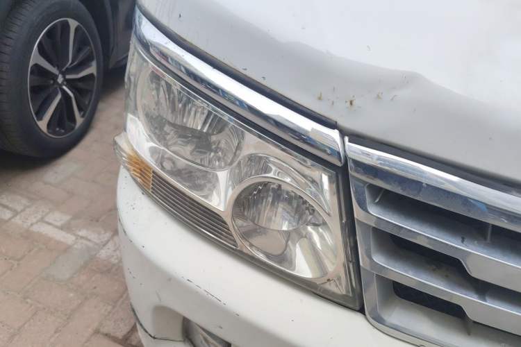 Used Jinbei Hiace  Right Front Headlight