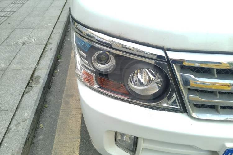 Used Jinbei Hiace  Right Front Headlight