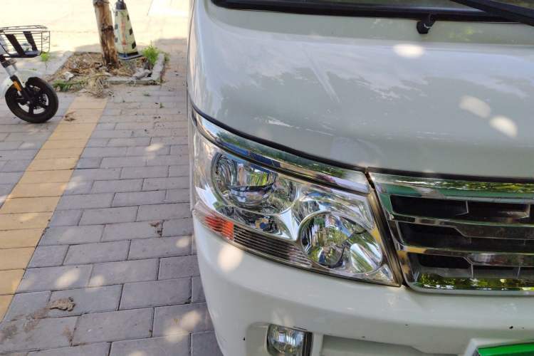 Used Jinbei Hiace  Right Front Headlight