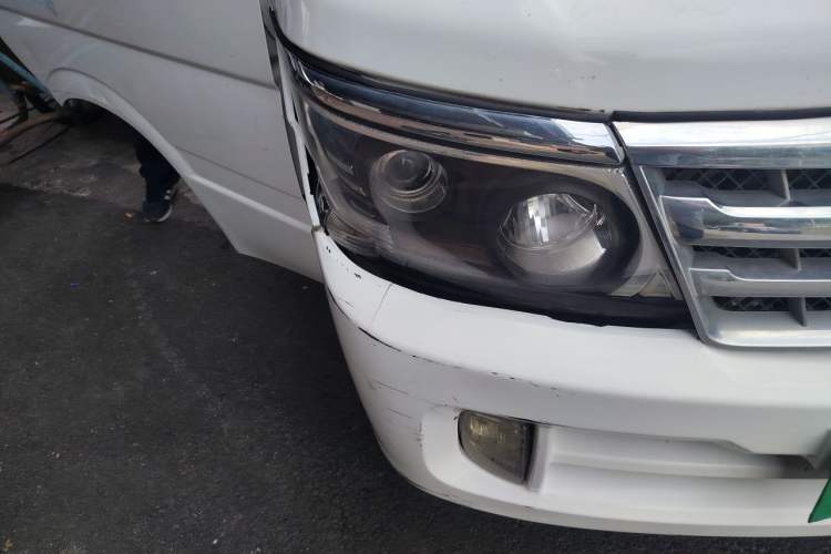Used Jinbei Hiace  Right Front Headlight
