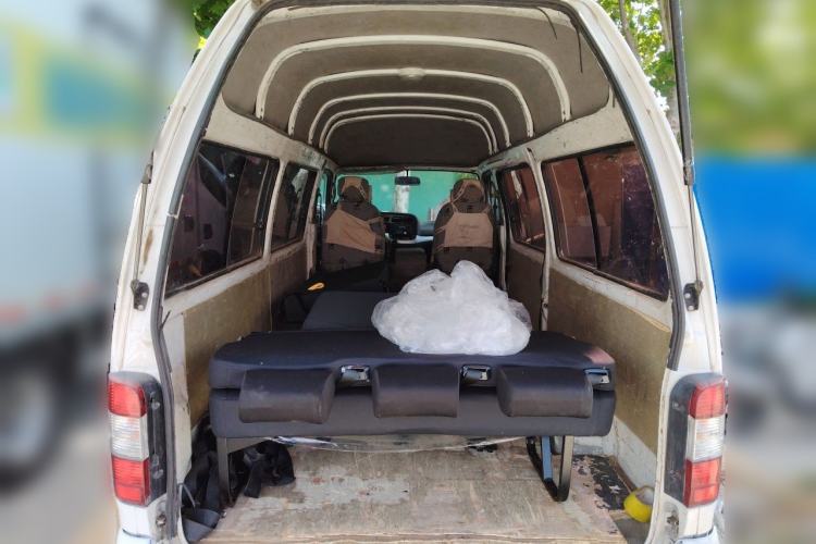 Used Jinbei Hiace  Trunk