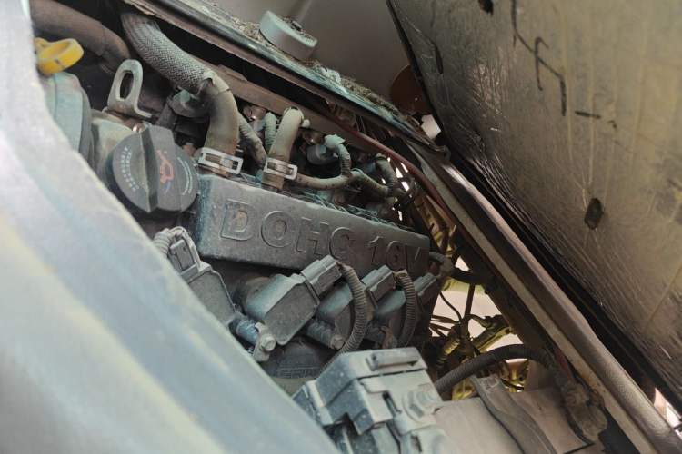 Used Jinbei Hiace  Engine Bay Left