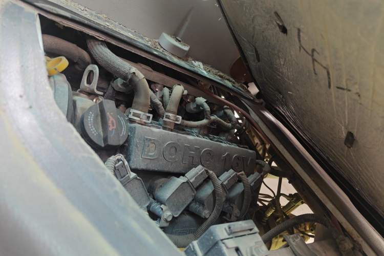 Used Jinbei Hiace  Engine Bay Right