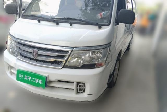 Used Jinbei Hiace Golden Cup Lion Manual 2.0 4-Seat Light Closed Cargo Van
