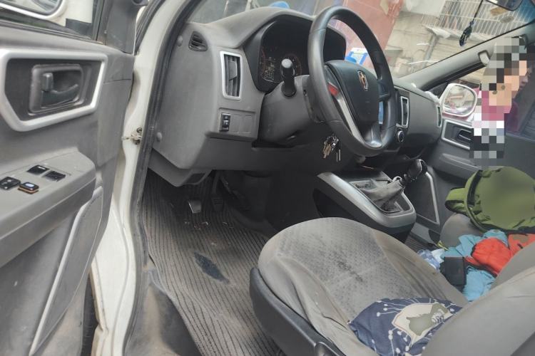 Used Jinbei Hiace 2020 2.0L Express King Series Deluxe Van Standard Roof China VI Emission Standard 1TZS Driver Seat