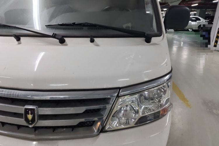Used Jinbei Hiace 2020 2.0L Express King Series Deluxe Van Standard Roof China VI Emission Standard 1TZS Engine Bay Left