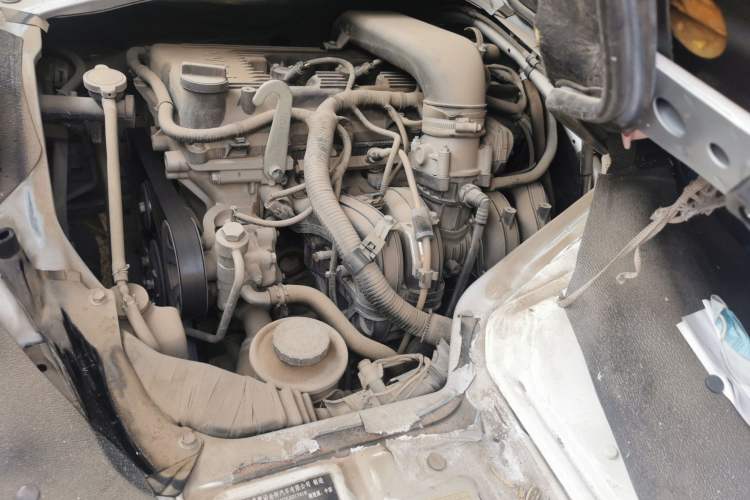 Used Jinbei Hiace 2020 2.0L Classic Luxury Version Standard Top-Emission Standard VI 1TZS Engine Bay Left