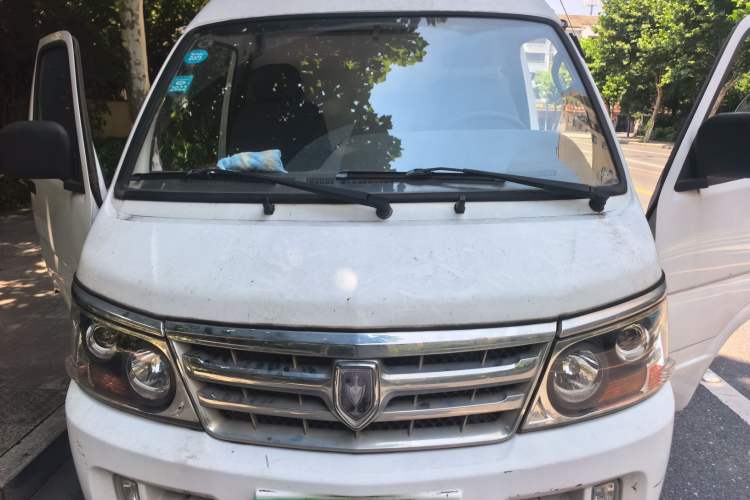 Used Jinbei Hiace 2020 2.0L Xiangyun Series Luxury Van High Roof China VI Standard Model 1TZS Engine Bay