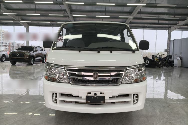 Used Jinbei Hiace 2020 2.0L Express King Series Deluxe Van Standard Roof China VI Emission Standard 1TZS Exterior 1