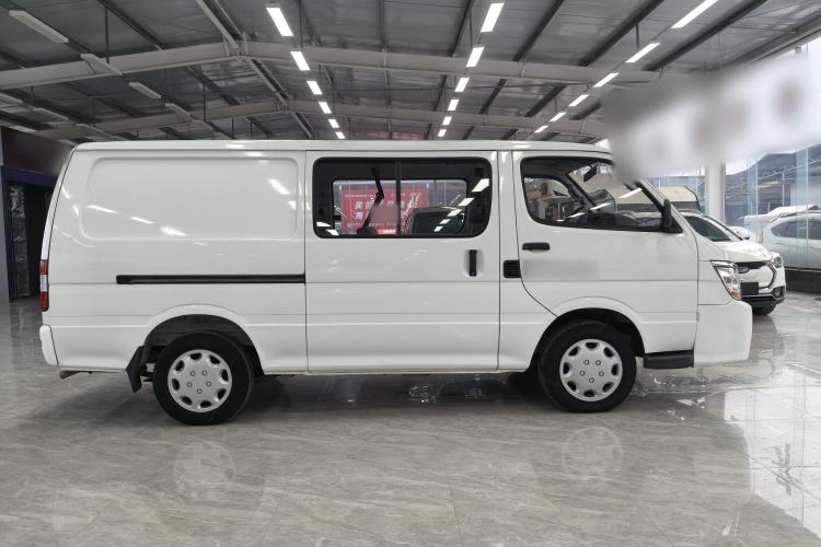 Used Jinbei Hiace 2020 2.0L Express King Series Deluxe Van Standard Roof China VI Emission Standard 1TZS Exterior 3