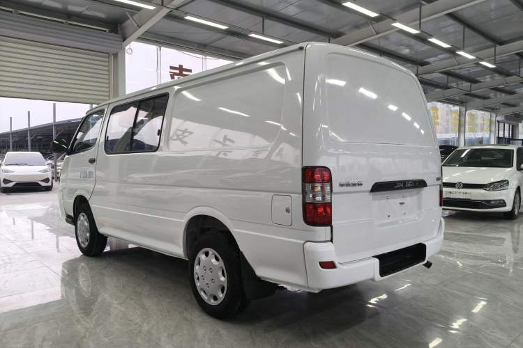 Used Jinbei Hiace 2020 2.0L Express King Series Deluxe Van Standard Roof China VI Emission Standard 1TZS Exterior 6