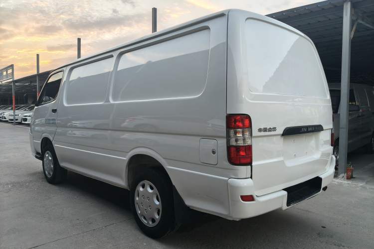 Used Jinbei Hiace 2020 2.0L Express King Series Deluxe Van Standard Roof China VI Emission Standard 1TZS Exterior 8