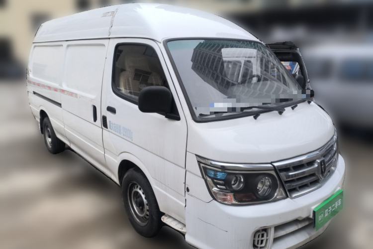 Used Jinbei Hiace 2020 2.0L Xiangyun Series Luxury Van High Roof China VI Standard Model 1TZS Front Right 45 Deg