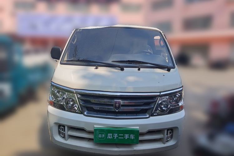 Used Jinbei Hiace 2020 2.0L Express King Series Deluxe Van Standard Roof China VI Emission Standard 1TZS Front