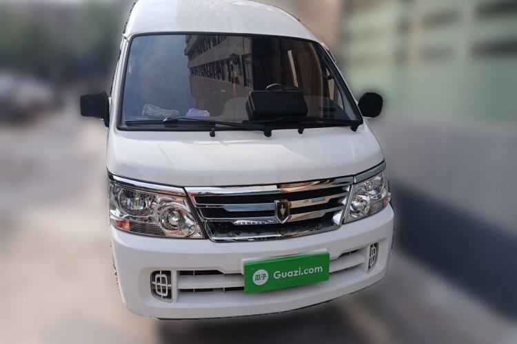 Used Jinbei Hiace 2020 2.0L Express King Series Deluxe Van Standard Roof China VI Emission Standard 1TZS Front