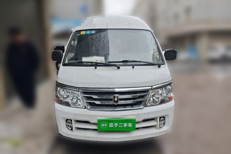 Used Jinbei Hiace 2020 2.0L Express King Series Deluxe Van Standard Roof China VI Emission Standard 1TZS Front