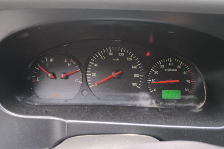 Used Jinbei Hiace 2020 2.0L Express King Series Deluxe Van Standard Roof China VI Emission Standard 1TZS Instrument Cluster