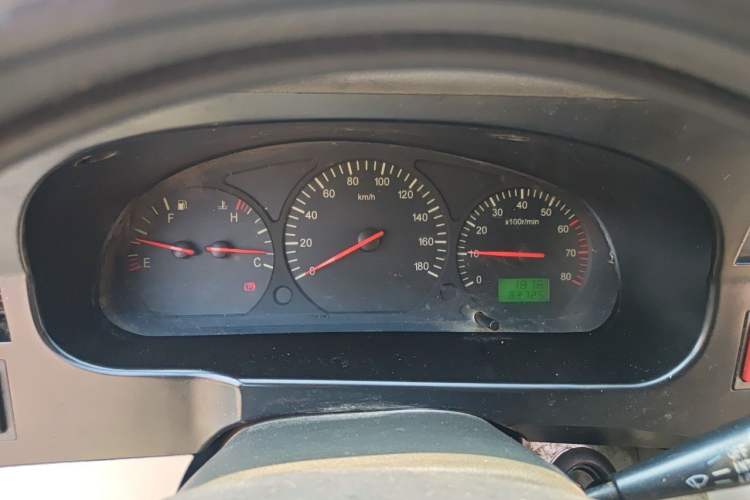 Used Jinbei Hiace 2020 2.0L Express King Series Deluxe Van Standard Roof China VI Emission Standard 1TZS Instrument Cluster