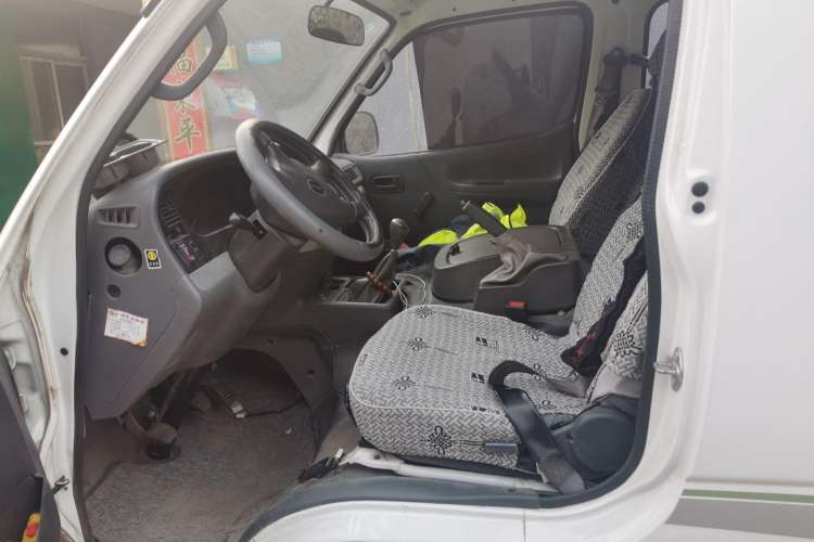 Used Jinbei Hiace 2020 2.0L Classic Luxury Version Standard Top-Emission Standard VI 1TZS Left Front Seat