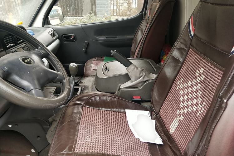Used Jinbei Hiace 2020 2.0L Express King Series Deluxe Van High Roof China VI Standard 1TZS Left Front Seat