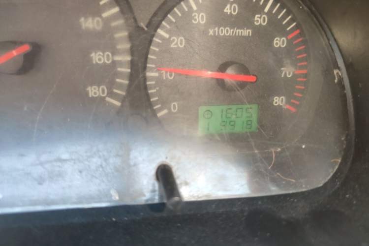 Used Jinbei Hiace 2020 2.0L Express King Series Deluxe Van High Roof China VI Standard 1TZS Odometer Close Up