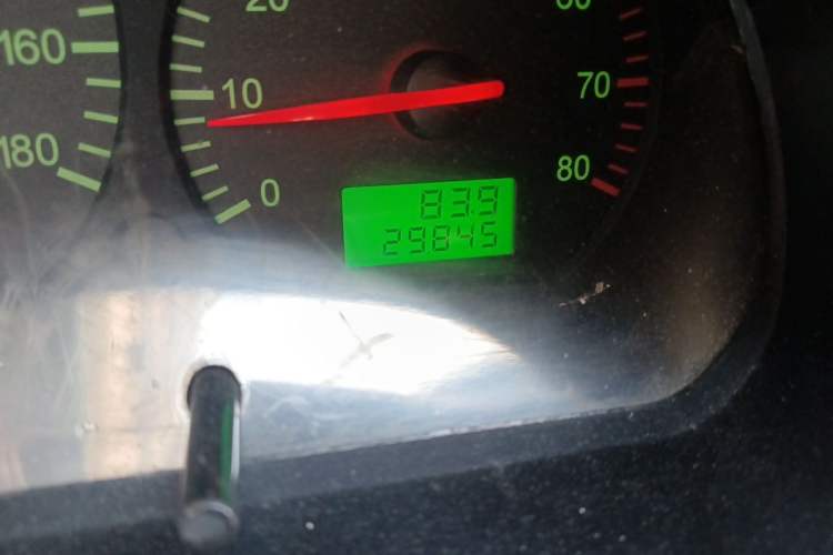 Used Jinbei Hiace 2020 2.0L Express King Series Deluxe Van Standard Roof China VI Emission Standard 1TZS Odometer Close Up