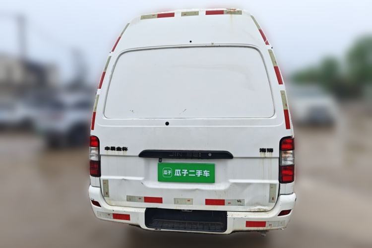 Used Jinbei Hiace 2020 2.0L Xiangyun Series Luxury Van High Roof China VI Standard Model 1TZS Rear