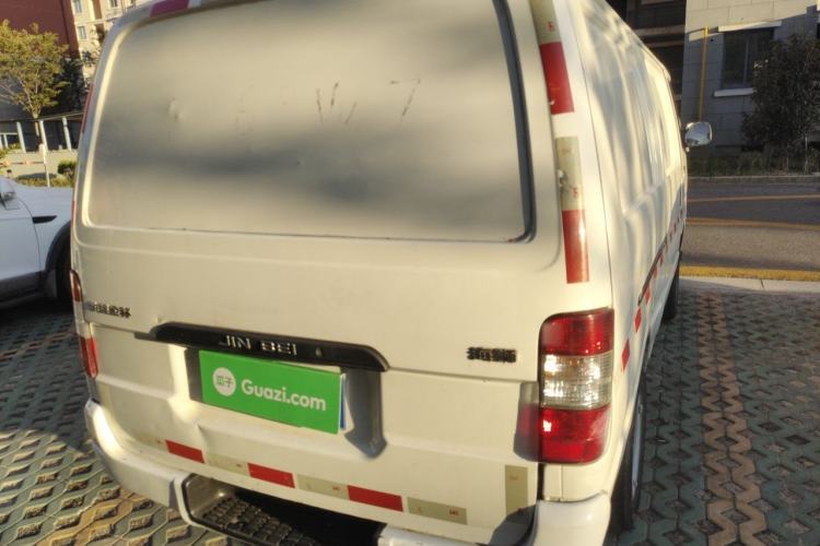 Used Jinbei Hiace 2020 2.0L Express King Series Deluxe Van Standard Roof China VI Emission Standard 1TZS Rear
