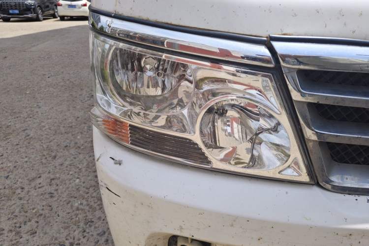 Used Jinbei Hiace  Right Front Headlight