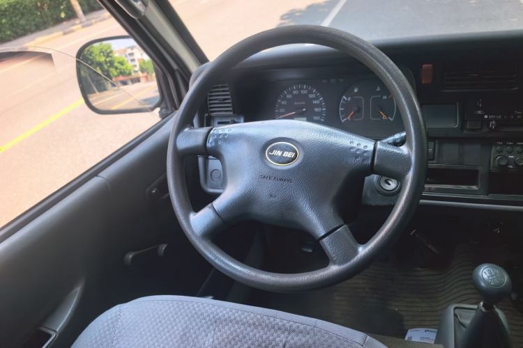 Used Jinbei Hiace 2020 2.0L Xiangyun Series Luxury Van High Roof China VI Standard Model 1TZS Steering Wheel