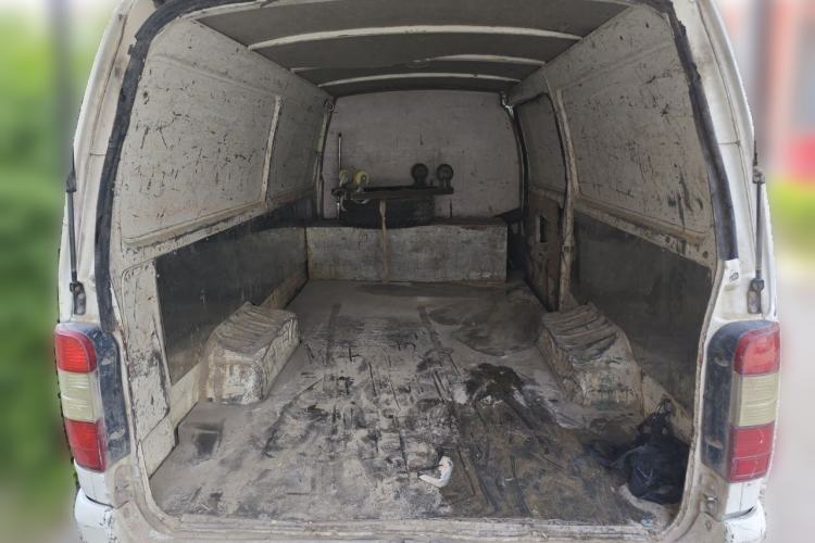 Used Jinbei Hiace  Trunk
