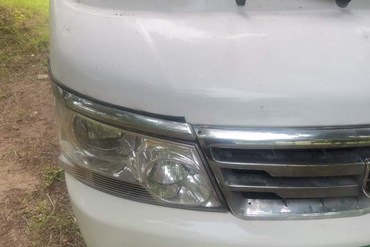 Used Jinbei Hiace  Engine Bay Right