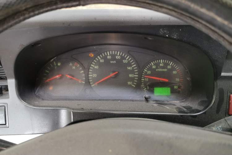 Used Jinbei Hiace  Instrument Cluster